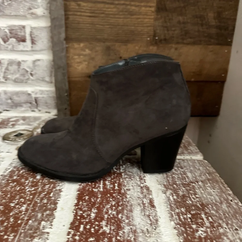 Market & Spruce Dolita Boot- EUC